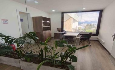 OFICINA AMOBLADA EN ARRIENDO EN EL CABLE/MANIZALES
