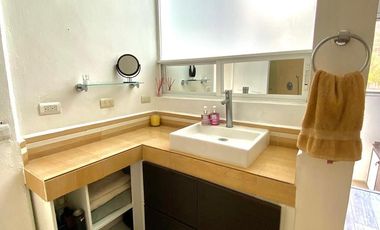 Una propiedad única. Vive donde trabajas o trabaja donde vives!