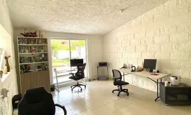 Una propiedad única. Vive donde trabajas o trabaja donde vives!