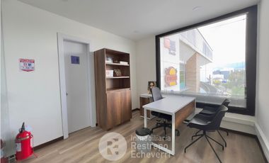 Oficina amoblada, en arriendo, El Cable, Manizales