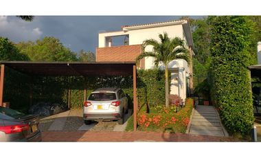 Hermosa casa en venta en Ricaurte