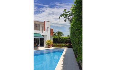 Hermosa casa en venta en Ricaurte