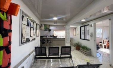 Local dúplex en venta en Medellín, San Benito