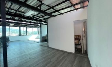 Local dúplex en venta en Medellín, San Benito