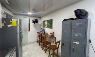 Local dúplex en venta en Medellín, San Benito