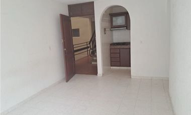 VENDO APARTAMENTO 2 PISO MULTIFAMILIARES VILLA CODEM
