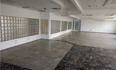 VENTA DE OFICINA EN AV BALBOA TORRE BAC