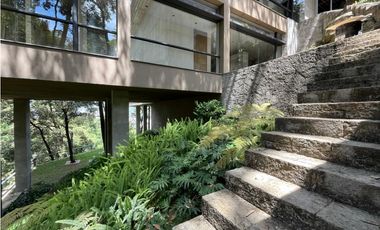 CASA EN VENTA, AVANDARO, LAGO Y BOSQUE