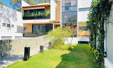 CASA EN RENTA FONTANA AVANDARO