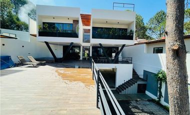 CASA EN RENTA FONTANA AVANDARO