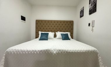 Se Alquila Aparta Estudio En Granada, En Segundo Piso Con Ascensor Para Renta Vacacional O De Larga Estancia