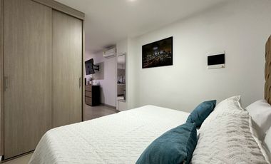 Se Alquila Aparta Estudio En Granada, En Segundo Piso Con Ascensor Para Renta Vacacional O De Larga Estancia