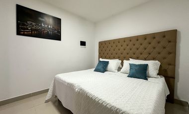 Se Alquila Aparta Estudio En Granada, En Segundo Piso Con Ascensor Para Renta Vacacional O De Larga Estancia