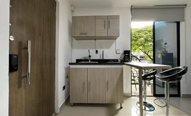 Se Alquila Aparta Estudio En Granada, En Segundo Piso Con Ascensor Para Renta Vacacional O De Larga Estancia