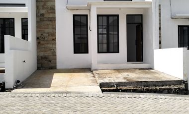 Rumah MURAH 1LT SHM lokasi selangkah SMAN 9 Banyumanik Semarang