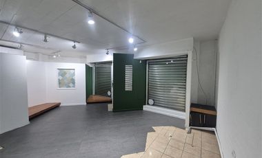 Local Comercial en Arriendo en tres carreras