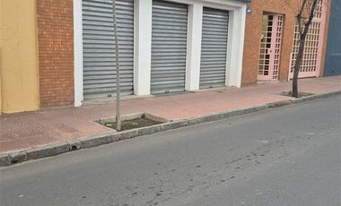 Local Comercial en Arriendo en tres carreras