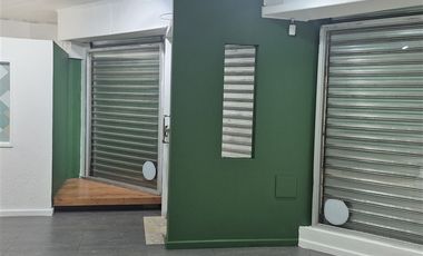 Local Comercial en Arriendo en tres carreras