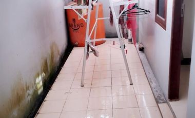 Dijual Cepat rumah 2 lantai ke bawah impres 4