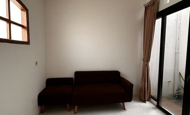 Villa siap huni lokasi strategis