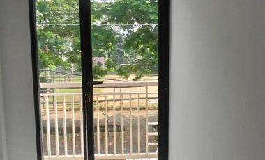 Rumah Baru selangkah dari Raya A. Yani Surabaya Kertomenanggal Gayungan