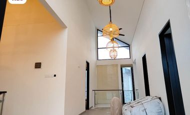 Brand New Villa Mewah Muding Kerobokan Bali