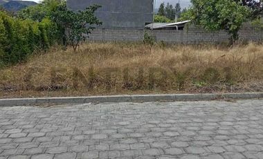 Terreno de Venta en Ascázubi – Urbanización privada