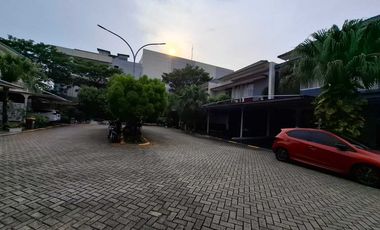 Rumah 2 lantai di cluster premium Galaxy Bekasi