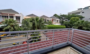 Rumah 2 lantai di cluster premium Galaxy Bekasi