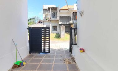 Villa Baru Modern Tropis di Taman Mumbul Nusa Dua