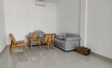 Villa Baru Modern Tropis di Taman Mumbul Nusa Dua