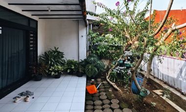 Rumah siap huni dalam komplek sukaluyu bandung. jarang ada
