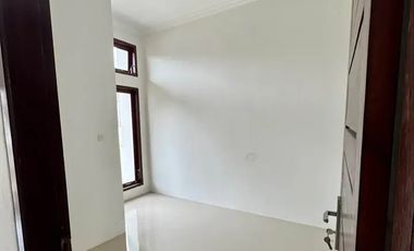 Rumah baru Di Selaras Residence. Jl. Guru Tuo, bukittinggi