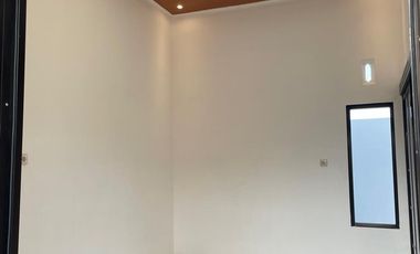 Rumah Minimalis - siap huni,  jln raya ngemplak. Klodran, boyolali