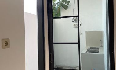 Rumah Minimalis - siap huni,  jln raya ngemplak. Klodran, boyolali