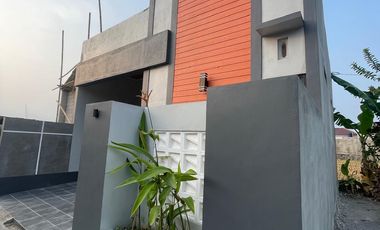 Rumah Minimalis - siap huni,  jln raya ngemplak. Klodran, boyolali