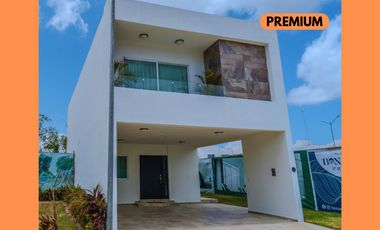 CASA DE 3 RECÁMARAS EN VENTA.PLAYA DEL CARMEN. ENTREGA INMEDIATA