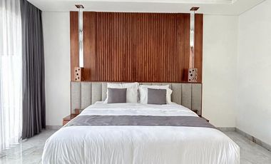 Villa Mewah Baru 3 Lantai View Laut di Nusa Dua Bali