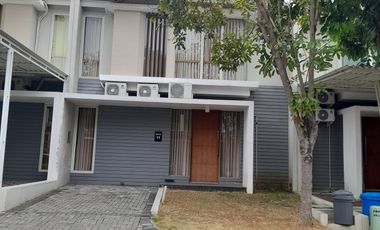Disewakan murah rumah North West Park Citraland semi furnished