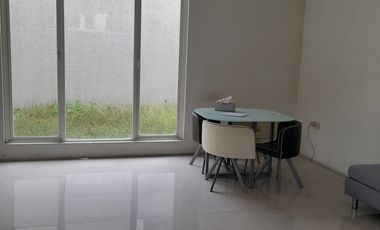 Disewakan murah rumah North West Park Citraland semi furnished