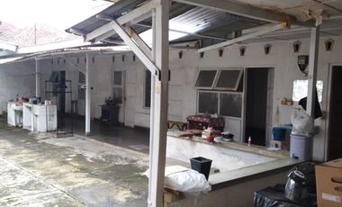 Disewakan dikontrakkan cocok untuk usaha klinik kuliner bengkel gudang