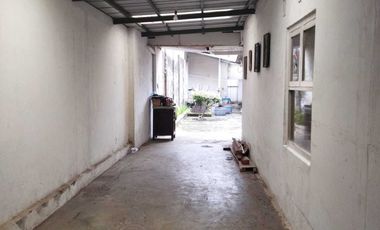 Disewakan dikontrakkan cocok untuk usaha klinik kuliner bengkel gudang