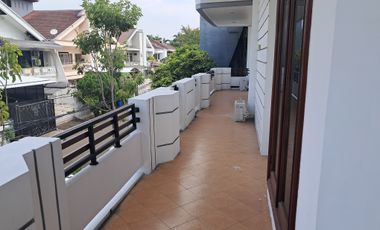 Disewakan Rumah Hook Terenovasi di Pluit Timur Residence Jakarta Utara