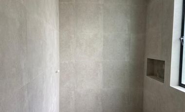 CASA DE LUJO CON PISCINA, CHALLUABAMBA