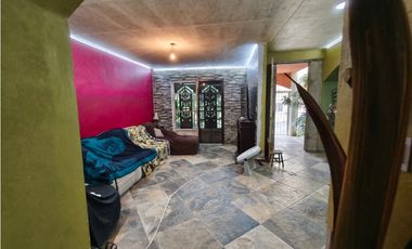 CASA 20 DE NOVIEMBRE, CENTRO PAJUACARAN MICHOACAN