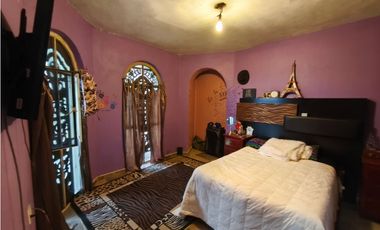 CASA 20 DE NOVIEMBRE, CENTRO PAJUACARAN MICHOACAN