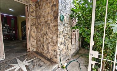 CASA 20 DE NOVIEMBRE, CENTRO PAJUACARAN MICHOACAN