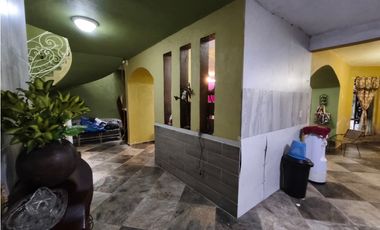 CASA 20 DE NOVIEMBRE, CENTRO PAJUACARAN MICHOACAN