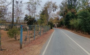 AL LADO DE RUTA L-710, A 20 MINUTOS DE SANTA CRUZ.