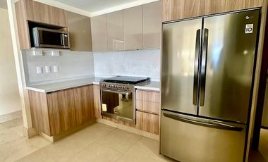 RENTA PENTHOUSE  SEMI AMUEBLADO EN BELLEZIAN GRAND LIVING